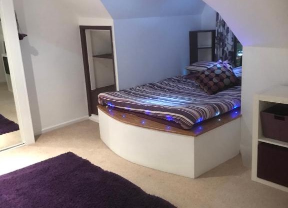 Top floor in beautiful home