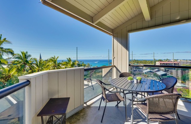 NOUVEAU! Vue sur l'océan au dernier étage Kailua Bay Resort Condo!