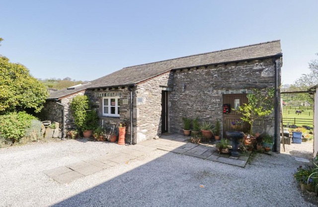 Topiary Cottage