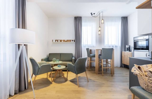 Topmodernes Eck-apartment mit Hafenblick und Fußbodenheizung im Hafen von Wismar