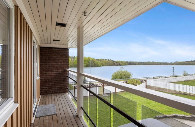Torneryd Retreat Sauna,SPA,Jacuzzi and lake view with hunting possibilities.