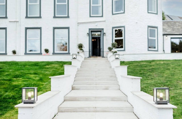 Torr House; Bedroom 5 - sleeps 4 guests in 1 bedroom