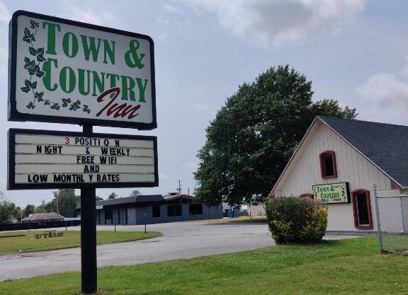 Town and Country INN