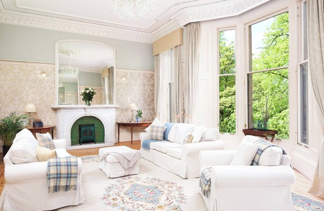 Town house in Glasgow's West End