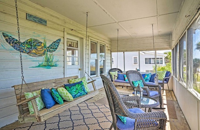 Townhome on Edisto Island Beach-Steps from Ocean!