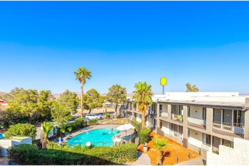 Townhouse Barstow On Historic Route 66 CA I 15