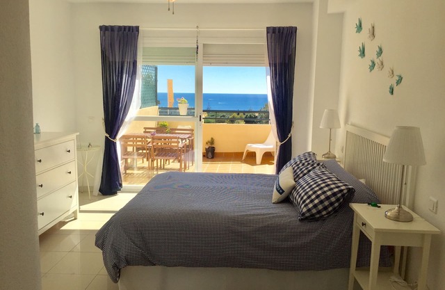 Maison de ville Marbella - Vues sur la mer - à distance de marche de la plage - confortable et chaleureux 1