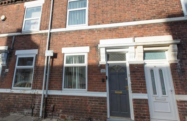 Townhouse @ Newlands Street Stoke