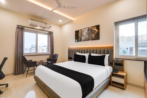 Townhouse OAK INDIGO BUSINESS HOTELS