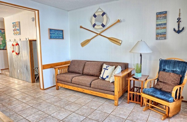 Townhouse (Sleeps 12) (PF)