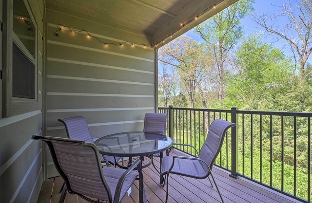 Condo Townsend avec piscine et Great Smoky Mtn. Vues!
