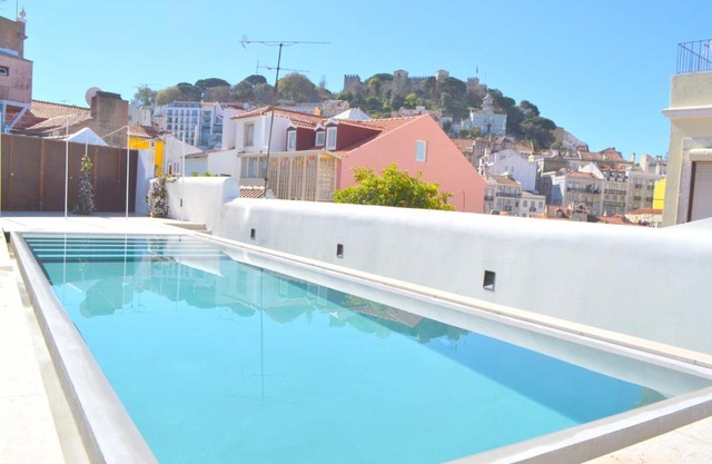 TP AURA 19, Swimming Pool, Terrace & View