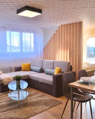 Trón Apartman