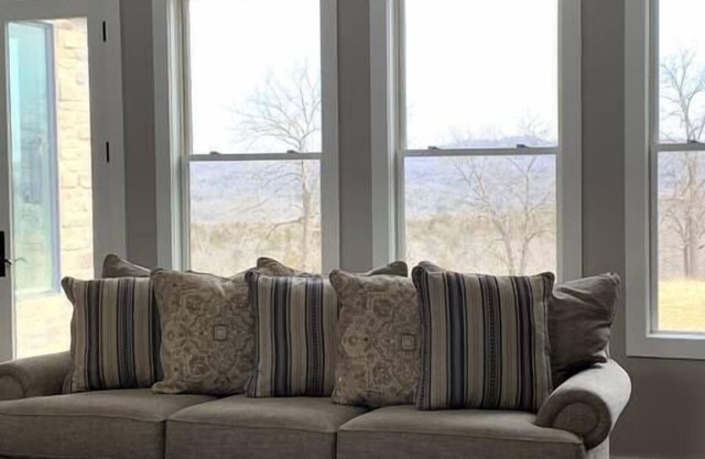 Secluded 8500sf home w/Indoor Pool and sleeping for 25