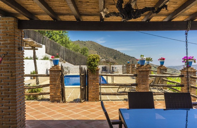 maison andalouse traditionnelle // long des vacances d'hiver offre !!