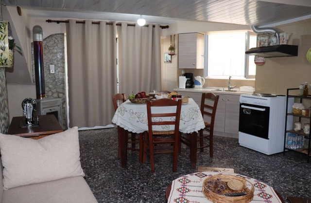 Traditional houses a breath of fresh air from Manikia ''PetzlRocTrip''