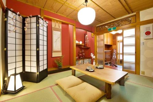 traditional modern renovated house for rent