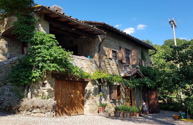 Maison toscane traditionnelle avec usage exclusif de la maison, du jardin, de la piscine et du terrain