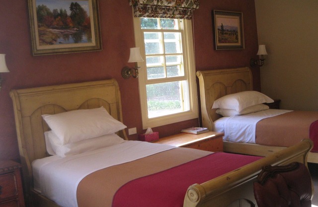 Trafalgar B & B "Rose Room"