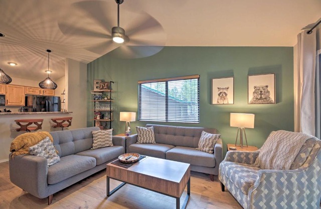 Trail Access Pet-Friendly Cabin in Show Low!