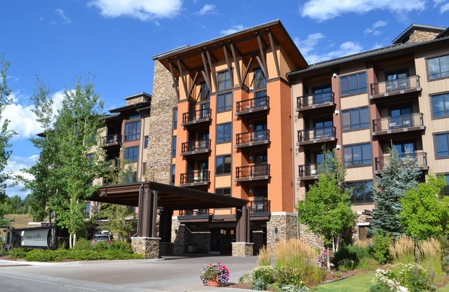 Le luxe moins cher au Trailhead Lodge - Condo 2 chambres / 2 salles de bain