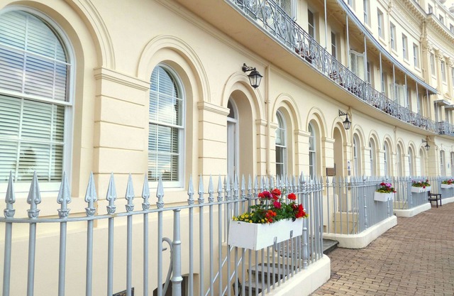 Tramontane Apartment - Luxury One Bed Apartment is stunning location close to beach.