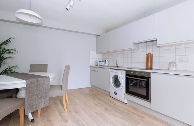 Tranquil 1BD Flat in Portobello