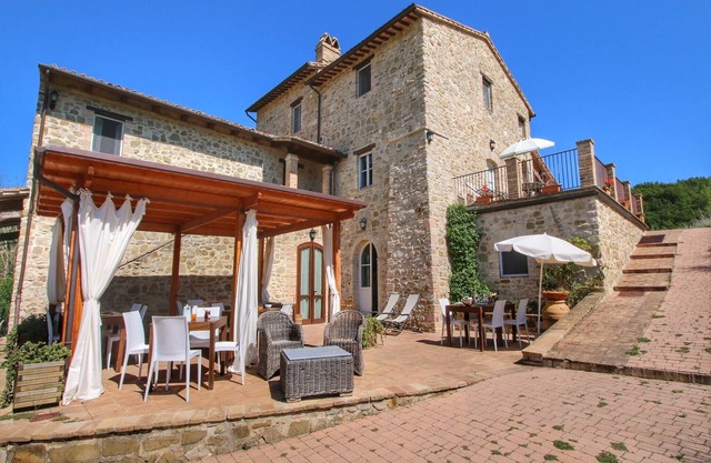 maison de campagne à Assise avec jardin