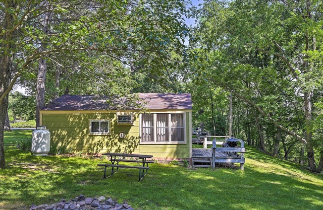 NOUVEAU! Studio Montello avec foyer - Pêche sur place!
