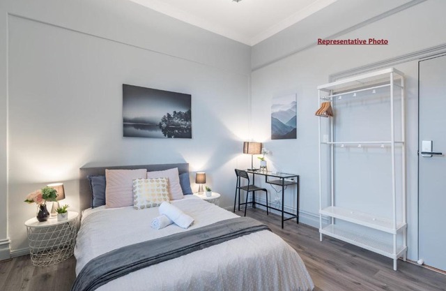 Tranquil Double Room - Next to Bus Station & Park & Chinatown - Shared Bathroom