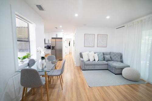 Tranquil Fully Renoveted Home St Pete Dt&beachs