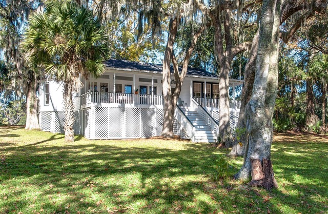 Low Country Cottage ~ Tranquil ~ Water Views ~ près de Hilton Head / Old Town Bluffton