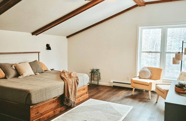 Tranquil Northwoods Escape