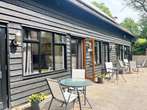 Tranquil One Bedroom Countryside Retreat