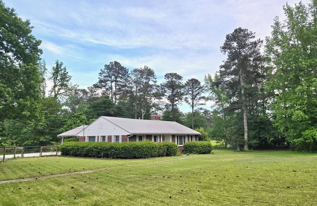 Tranquil Ranch Style Retreat w/2+ Acres of Land