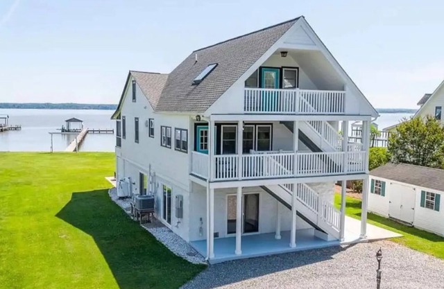 Tranquil Serenity. The ultimate river getaway.