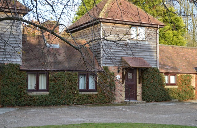 Tranquille, bien équipée Four-Star Cottage dans la ville historique '1066 Country'