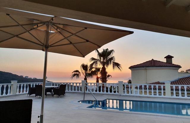 Traumvilla Lajos mit Privatpool in Alanya/kargicak