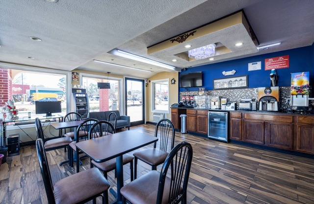 Travelodge by Wyndham Jackson I-40 Exit 82
