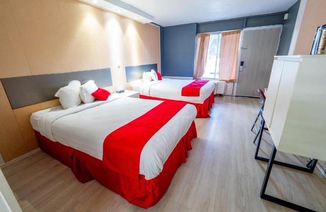 Travelodge by Wyndham Orlando at Heart of International Drive