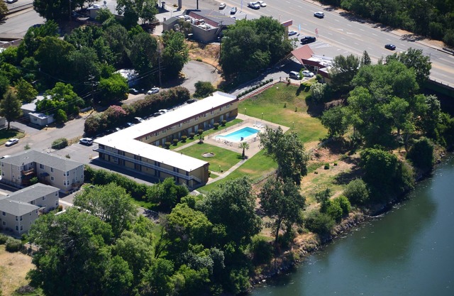 Riverview lodge Red Bluff / South of Redding