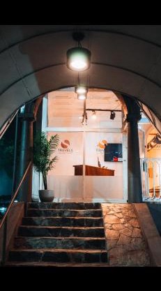 Travels Hotel