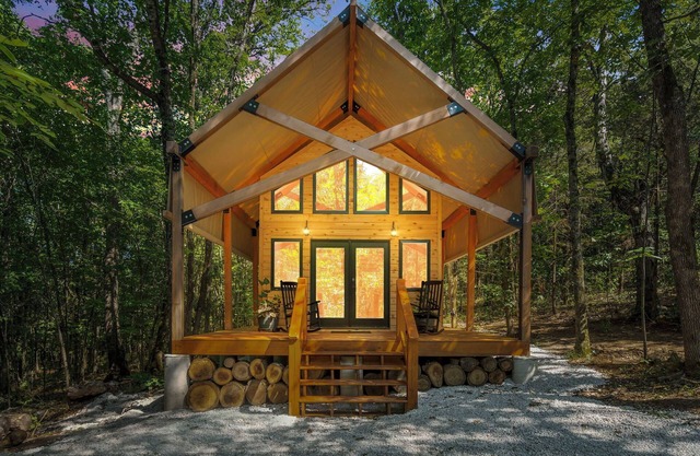 Tree Farm Duo | Best of the Ozarks!