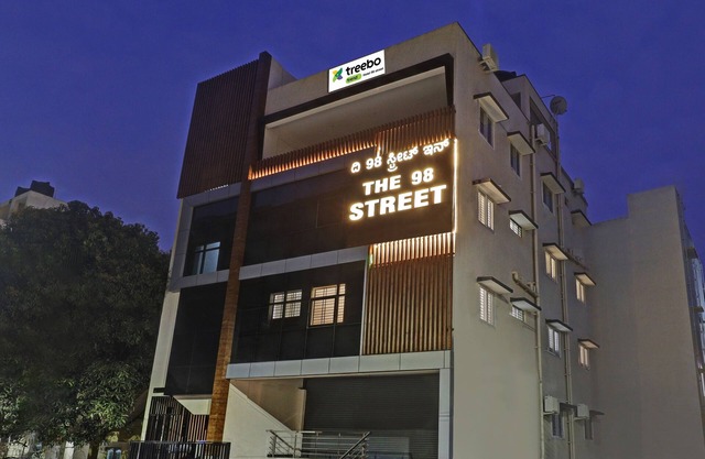 Treebo 98 Street