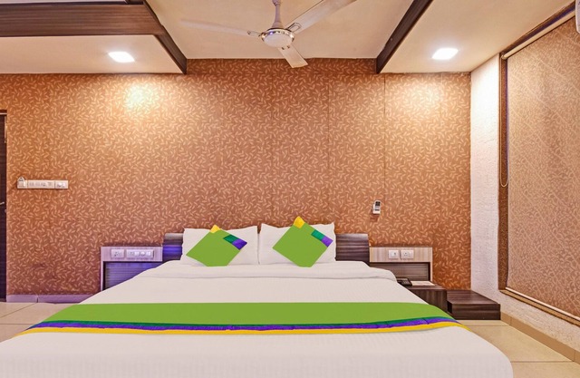 Treebo Trend Kia Residency