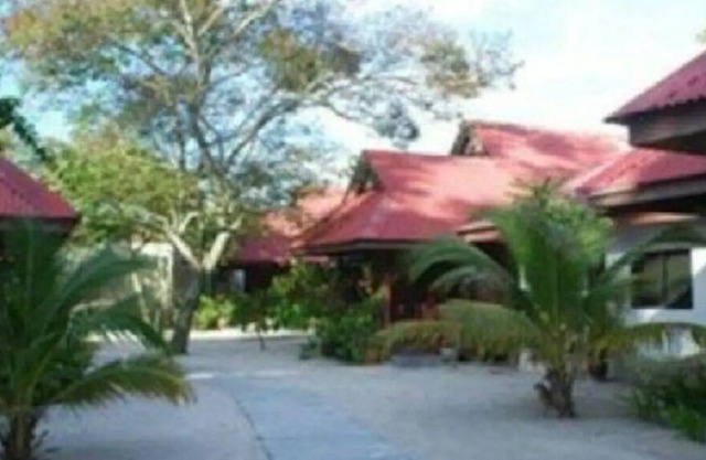Chalet en bois # 1 Cenang Beach Langkawi