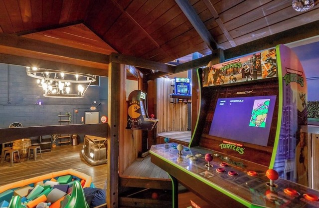 Theater and Treehouse Arcade at Rock Spring Resort