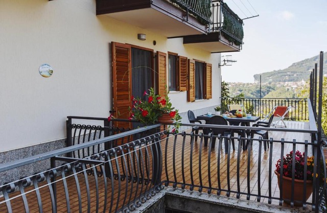 Trekking House
