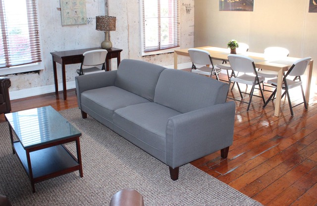 Loft à la mode dans la vieille ville, parfait pour les travailleurs itinérants