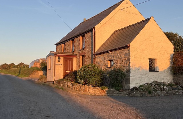 Treneved Lodge Cottage 5 étoiles avec vue sur la mer